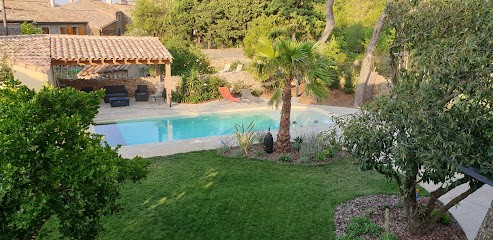 Céline FUCHS - Iad France - Conseillère en immobilier Corbières, Agence Immobilière à Thézan-des-Corbières