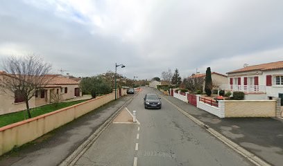 Aurélien Lamiaud Ma Compagnie Immobilière, Agence Immobilière à Saint-Vincent-Sterlanges