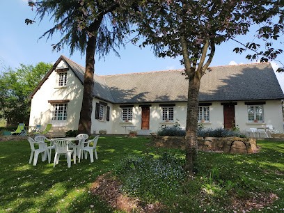 M.T.D. Danet Marie-Therese Société Civile Immobilière, Agence Immobilière à Monteneuf