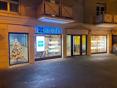 Agence immobilière Laforêt Montigny-le-Bretonneux, Agence Immobilière à Montigny-le-Bretonneux