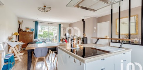 Thierry Tiemblo - iad Immobilier - Ludon-Médoc, Agence Immobilière à Ludon-Médoc