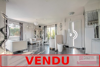 Arnaud Boisseau Propriétés-privées.com, Agence Immobilière à Essarts en Bocage