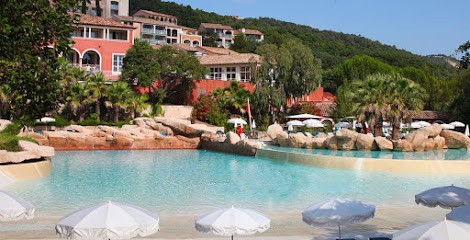 Agence Immobilière Pierre & Vacances Les Restanques Du Golfe De Saint Tropez, Agence Immobilière à Grimaud