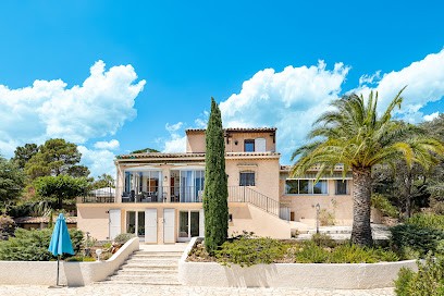 SAFTI - Sarah GALIAN - Conseillère En Immobilier ROQUEBRUNE-SUR-ARGENS Et Alentours, Agence Immobilière à Roquebrune-sur-Argens