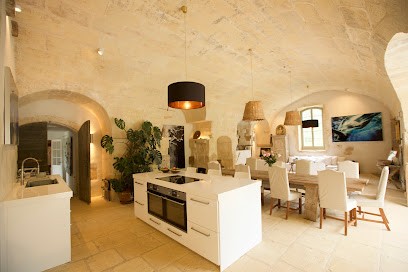 Oustau - Etude Immobilière, Agence Immobilière à Maussane-les-Alpilles