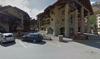 Squaw Valley Location, Agence Immobilière à Val-d'Isère