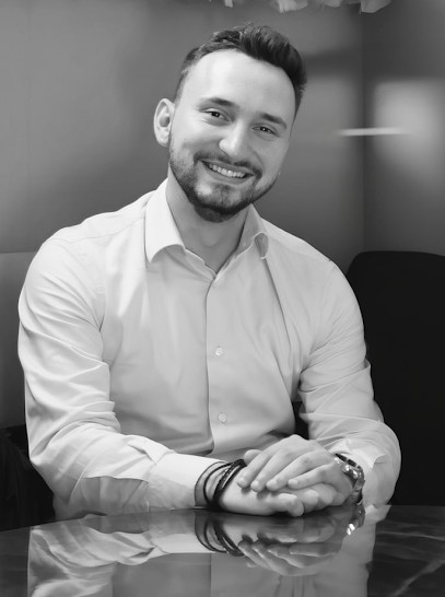 Julien RAMOND - Conseiller et manager en immobilier - iad France, Agence Immobilière à Pessac