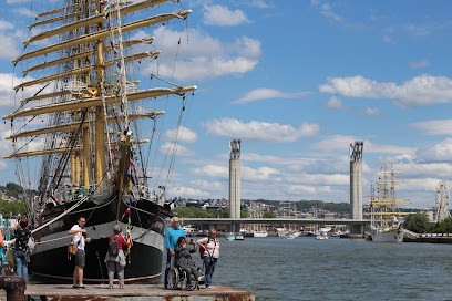 JULIA IMMOBILIER, Agence Immobilière à Petit-Couronne