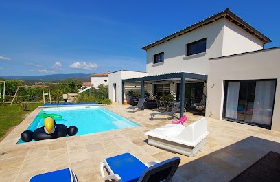 Elodie PARADISO - Conseillère en immobilier Iad - Oraison et alentours - Alpes de Haute Provence, Agence Immobilière à Oraison