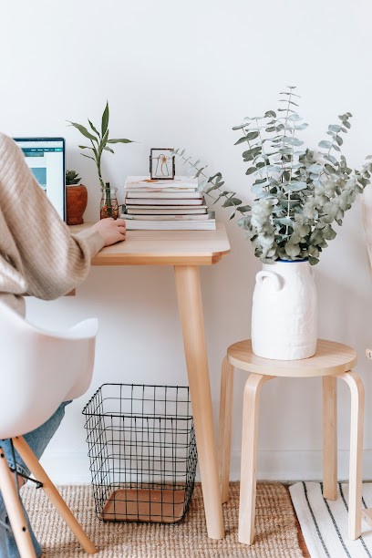 YoorConciergerie, Agence Immobilière aux Bréviaires