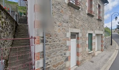 Mairie, Agence Immobilière à Saint-Projet-de-Salers