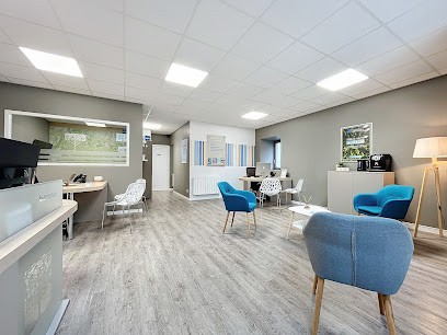 Agence immobilière Laforêt Laguiole, Agence Immobilière à Laguiole