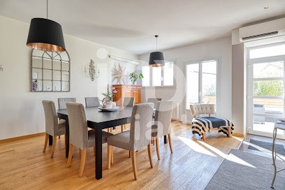 Cinna SOCHET IAD France, Conseiller en immobilier, Agence Immobilière à Villejust