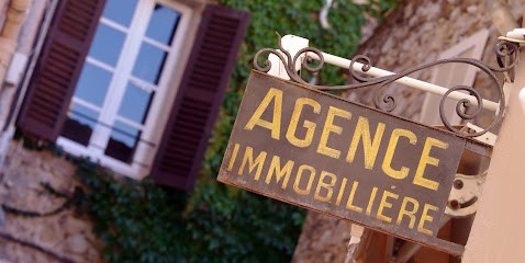 Family run estate agency in central Brittany, Agence Immobilière à Locarn