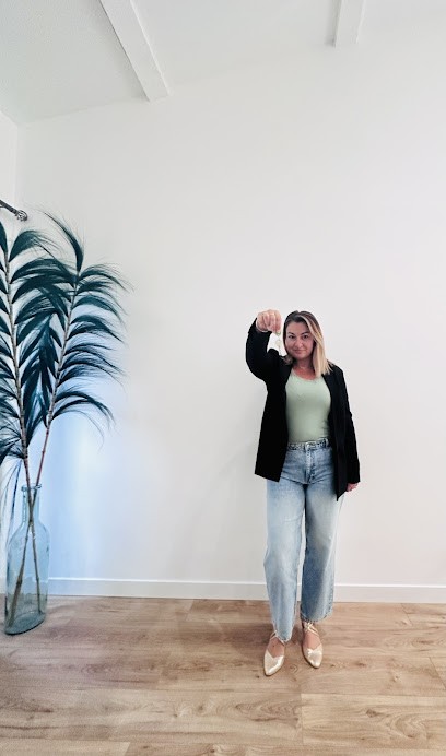 Coralie Brousse BSK Immobilier, Agence Immobilière à Gignac