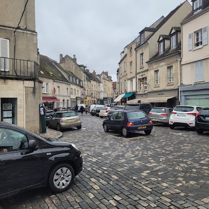 Agence immobilière de Senlis - Groupe immobilier Marc Foujols, Agence Immobilière à Senlis