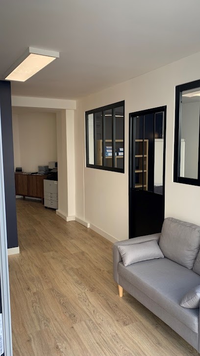 Agence immobilière Guy Hoquet SAINTES, Agence Immobilière à Saintes