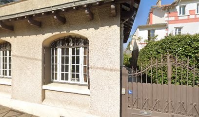 Agence Villeneuve, Agence Immobilière à Garches