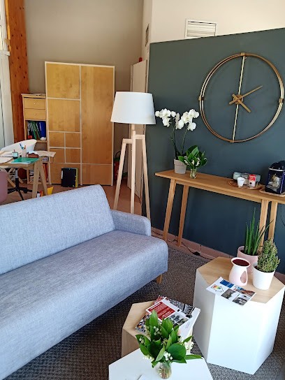 B2s Immobilier, Agence Immobilière à Saint-Julien-en-Born