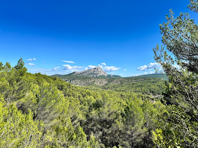Pierres De Collection Aix-En-Provence - Immobilier D'exception Agence Immobilière à Châteauneuf-le-Rouge