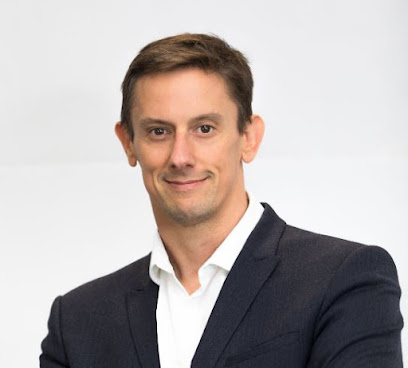 Edouard Andre Agent Immobilier Trianon Agence Immobilière à Saint-Germain-en-Laye