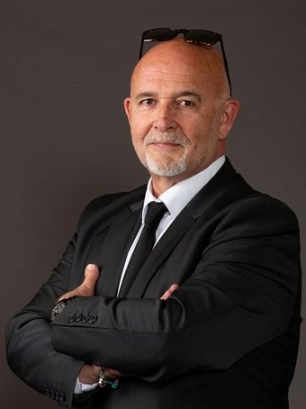 Jean Paul Vallenet Conseiller immobilier MELUN iad France, Agence Immobilière à Melun