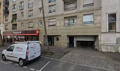 Kirby Brian Alan, Agence Immobilière à Issy-les-Moulineaux