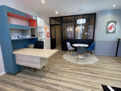 Stéphane plaza Immobilier Lambesc, Agence Immobilière à Lambesc