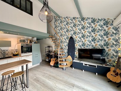 Manon Damblin Conseillère en immobilier iad France Sainte Hélène, Médoc & Gironde, Agence Immobilière à Sainte-Hélène