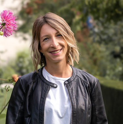 Magali Chrétien - Iad France Agence Immobilière à Lys-Haut-Layon