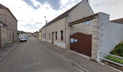 Laurène Magne Immobilier Iad France, Agence Immobilière à Vinneuf