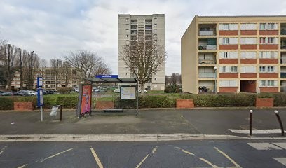 Coopération Et Famille (Sté Coopérative D'H.L.M), Agence Immobilière à Villiers-le-Bel