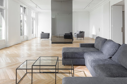 Paris Rental - Services Immobilier - Location D'appartements Meublés Aux Entreprises Agence Immobilière à Paris 07