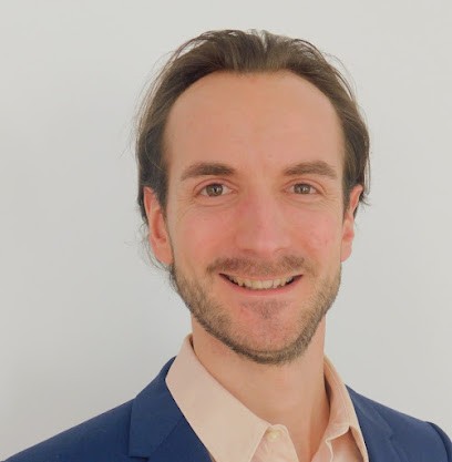 Consultant Immobilier Cédric Carvalho IAD FRANCE Roissy-en-Brie, Agence Immobilière à Roissy-en-Brie