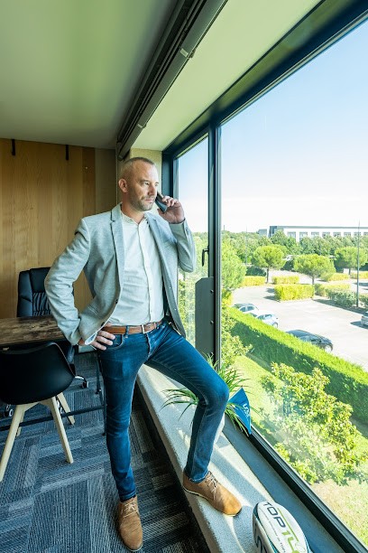 LUCARELLI YOANN iad france, Lieusaint, Agence Immobilière à Lieusaint