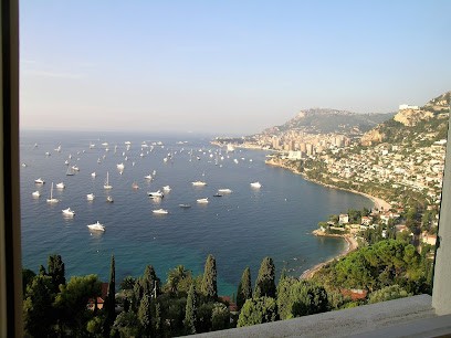 AZUR INVEST IMMOBILIER, Agence Immobilière à Roquebrune-Cap-Martin