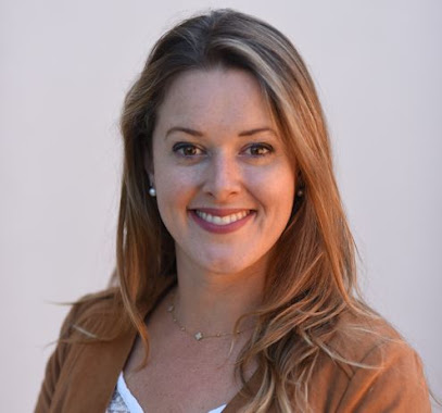 Julie Seyve - Agent Expert En Immobilier - Optimhome Agence Immobilière à Gex