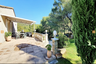 Vos Agents Ont Du Coeur - Saint Savournin Immobilier - Sabine Carreras Agence Immobilière à Saint-Savournin