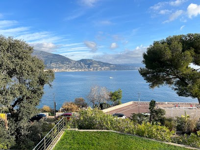 French Riviera Real Estate, Agence Immobilière à Roquebrune-Cap-Martin