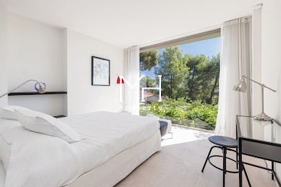 MH Property Real Estate, Agence Immobilière à Saint-Jean-Cap-Ferrat