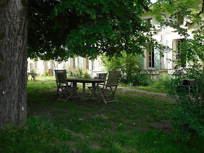 Sylvie et Laurent TADDEI - SEXTANT France, Agence Immobilière à Pommiers-Moulons