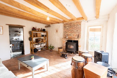 Pamela GARGUILLO LMD Immobilier - agence immobilière, Agence Immobilière à Saint-Père-en-Retz