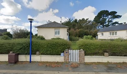 Carine Courty IAD France Immobilier, Agence Immobilière à Louannec