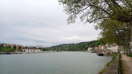 11 QUAI DES ETROITS, Agence Immobilière à Lyon 05