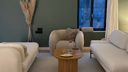 Chasseur D'appart Location - Chasseur Immobilier Achat - Rajaâ JOHNSON, Agence Immobilière à Lyon 01