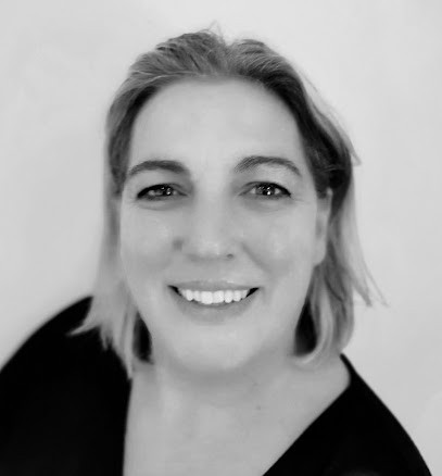 Emmanuelle MARC EI iad France, conseillère en immobilier indépendant, Agence Immobilière à Ploulec'h