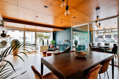 Townhouse Immobilier, Agence Immobilière à Garches