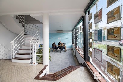FONCIA | Agence Immobilière | Location-Syndic-Gestion-Locative | Maurepas | R. du Petit Pont, Agence Immobilière à Maurepas