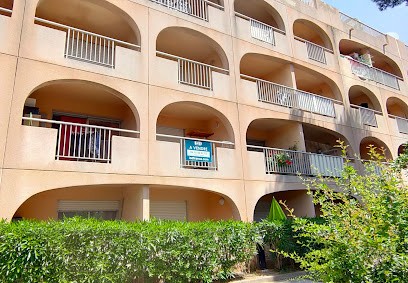 Johanick Hanot - iad France / PPF, Agence Immobilière à La Crau