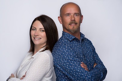 Yohann Le Cléguérec & Morgane Kraniez Vos Conseillers Immobiliers IAD France, Agence Immobilière à Cires-lès-Mello